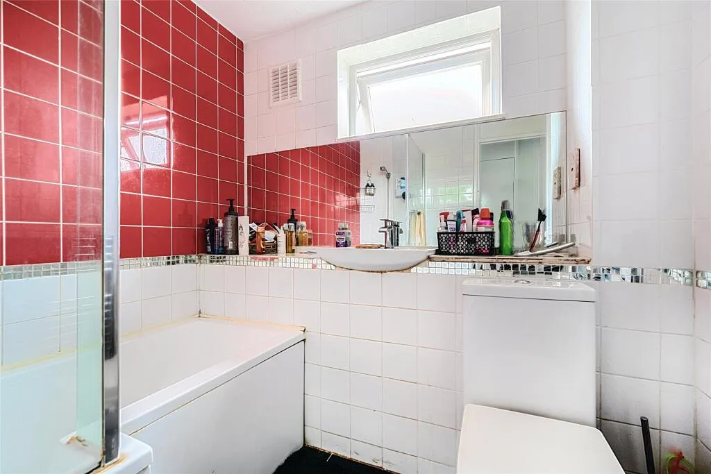 3 bed House