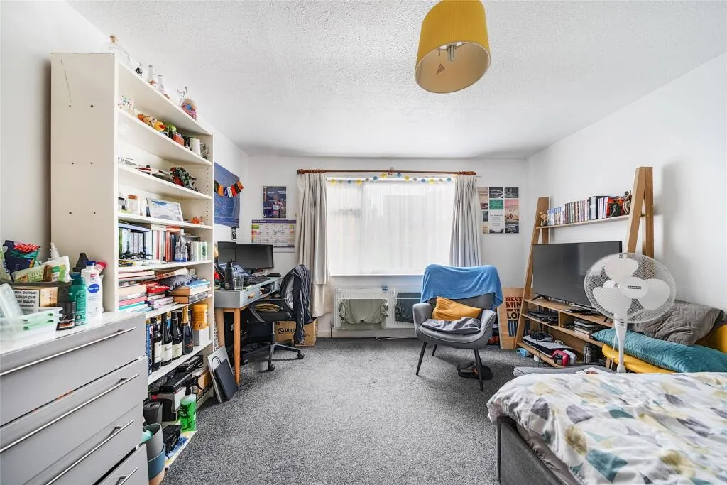 3 bed House