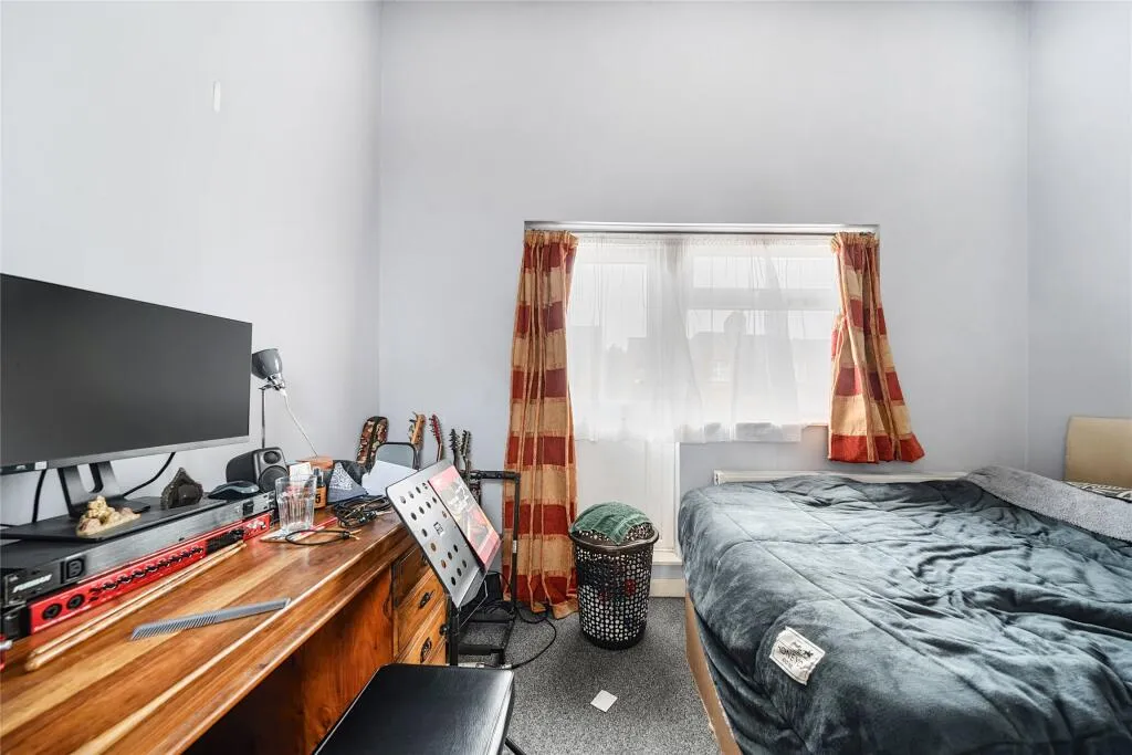 3 bed House