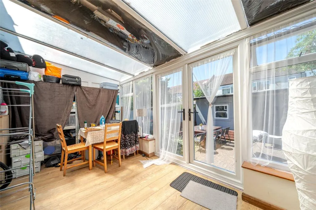 3 bed Terraced