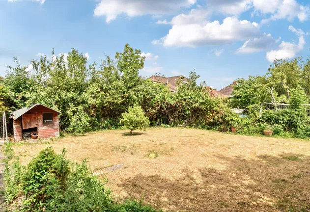 2 bed Detached Bungalow