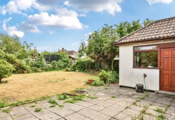 2 bed Detached Bungalow