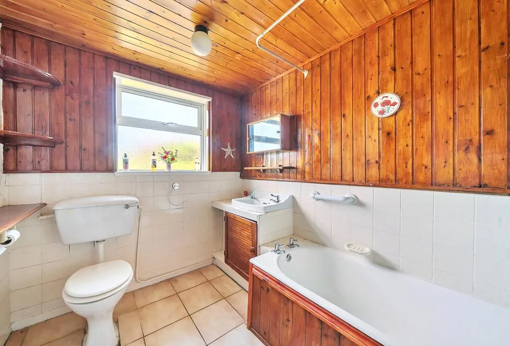3 bed Semi-Detached