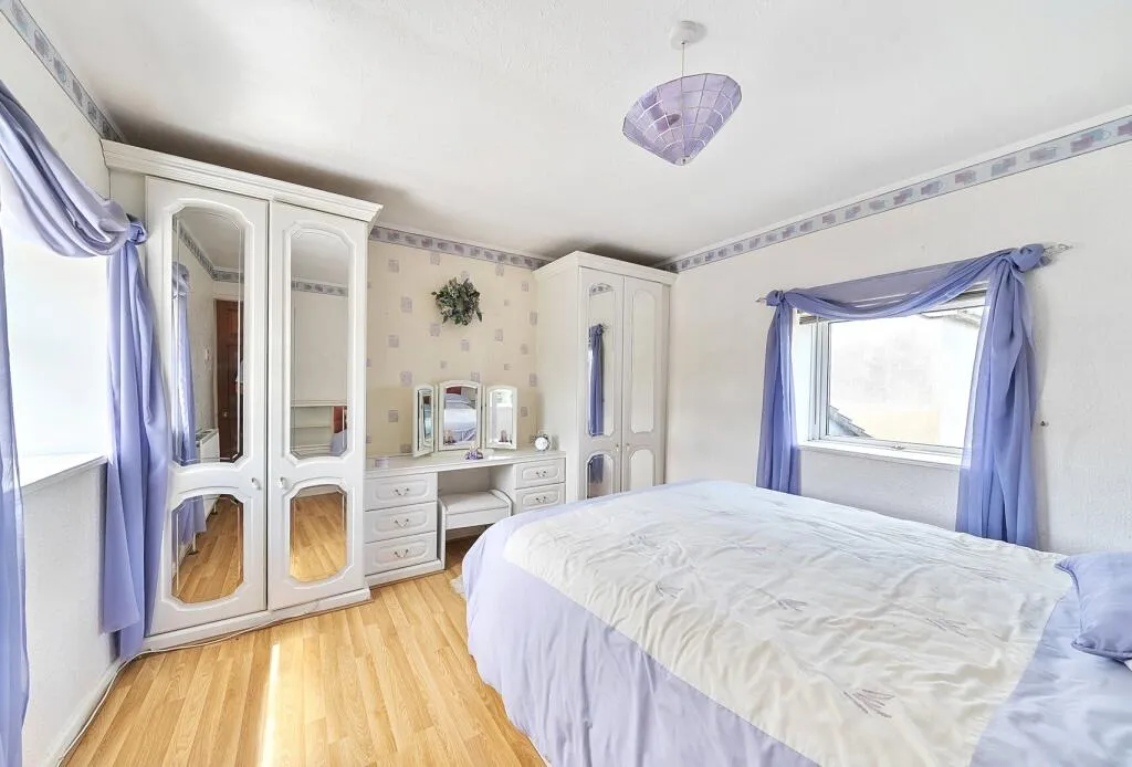 3 bed Semi-Detached
