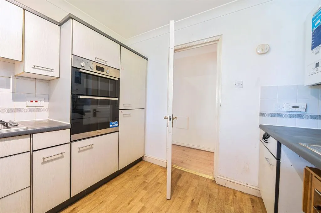 3 bed Maisonette