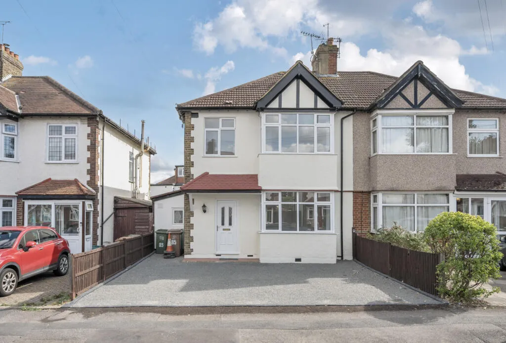 3 bed Semi-Detached