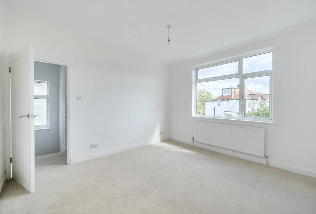 3 bed Semi-Detached