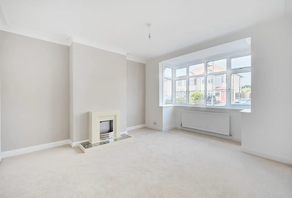 3 bed Semi-Detached