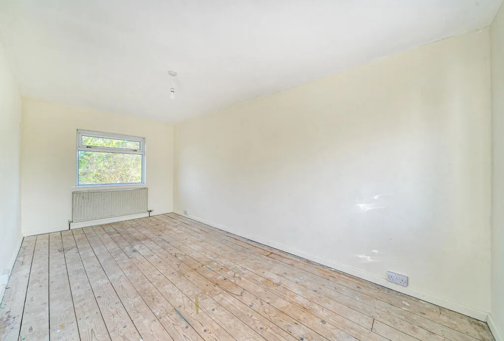 4 bed Detached