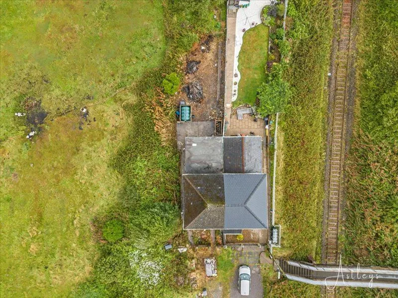 Dulais Gardens, Seven Sisters, Neath, West Glamorgan, SA10 9DA - Online Auctions