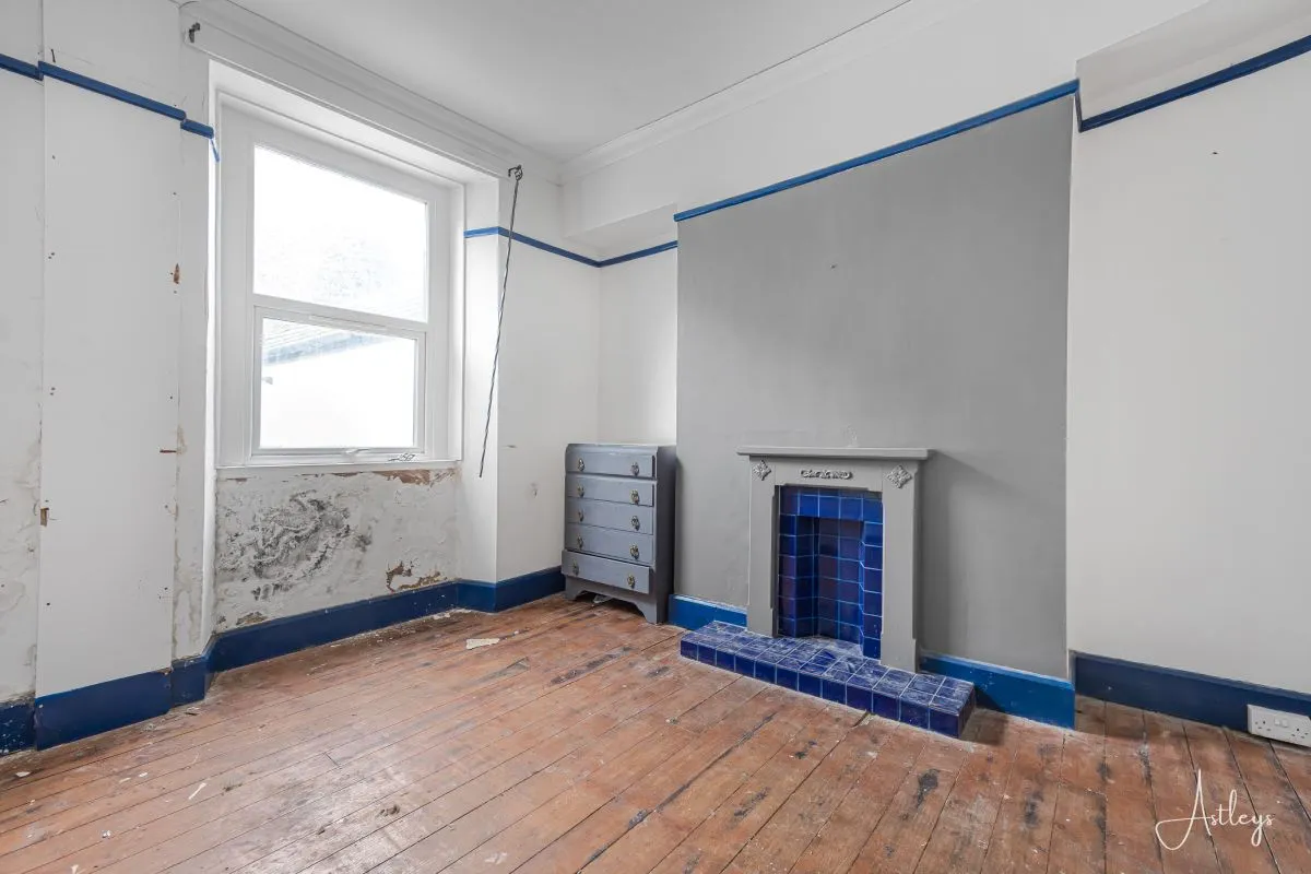 Oaklands Terrace, Mount Pleasant, Abertawe, Swansea, SA1 6JJ - Online Auctions