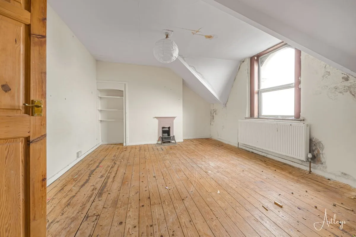 Oaklands Terrace, Mount Pleasant, Abertawe, Swansea, SA1 6JJ - Online Auctions