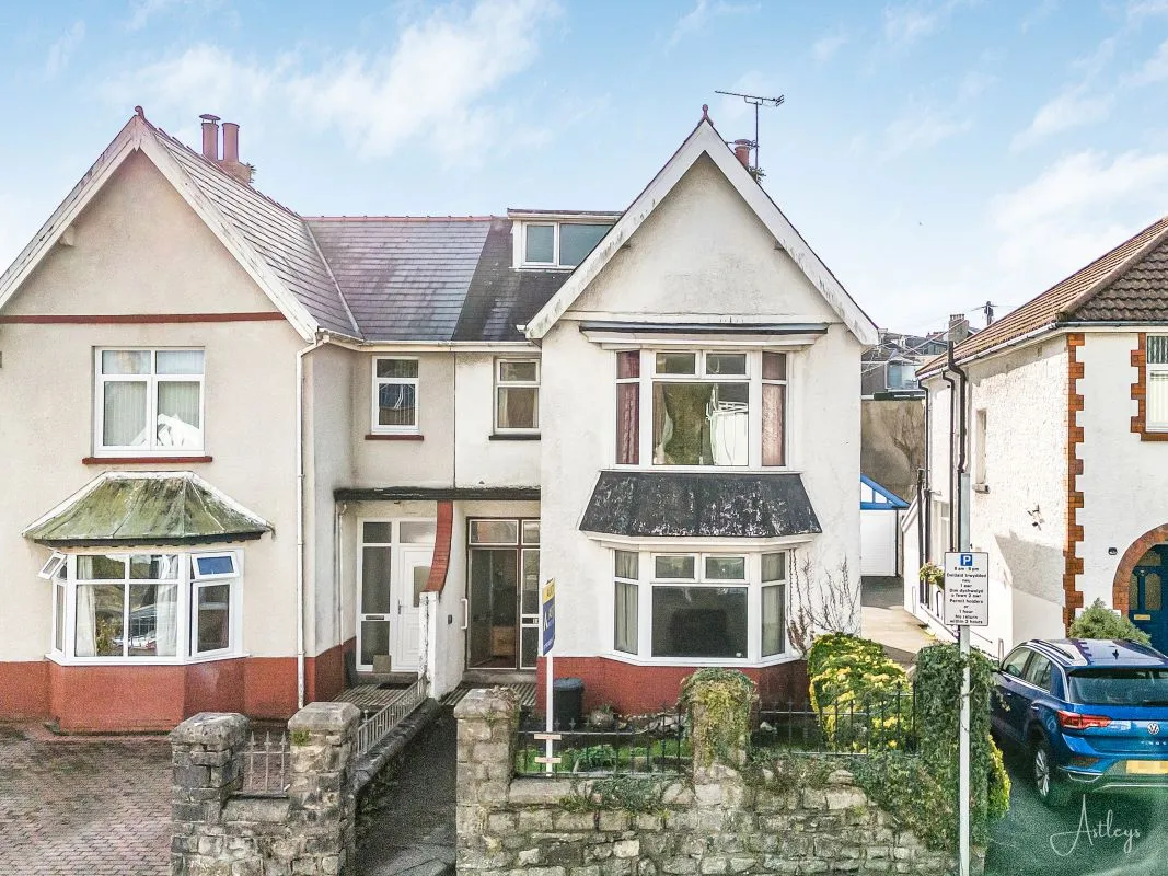 Castle Avenue, Mumbles, Swansea, West Glamorgan, SA3 4BA - Online Auctions
