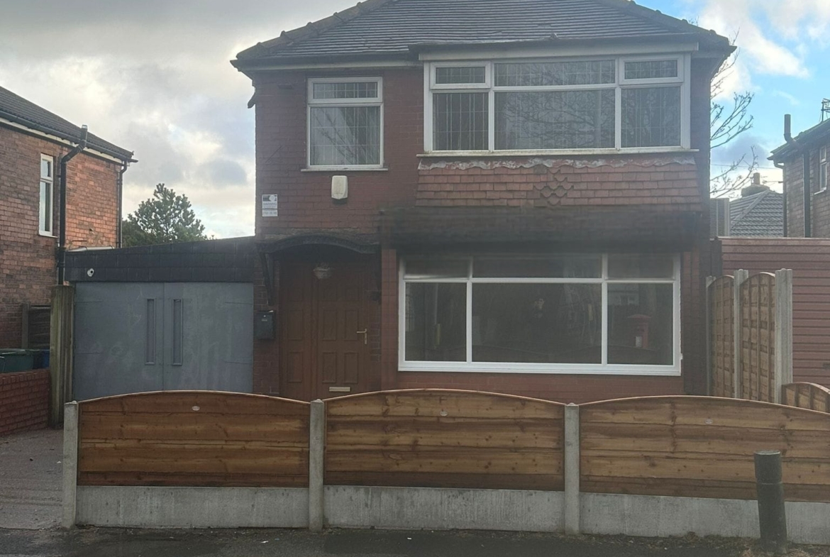167 Radcliffe Rd, Bury, BL9 9LN – Auction Agent Land and Property Auction House UK