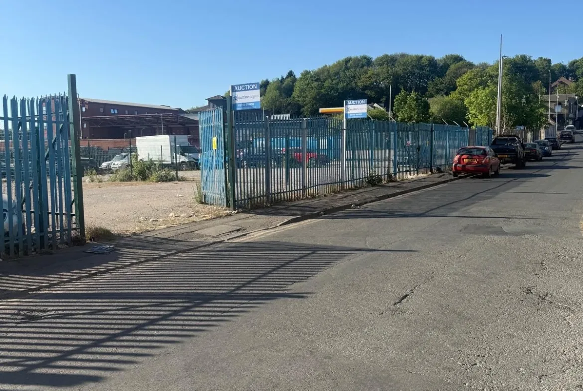 Land on Birksland Street, Bradford, BD3 9AX – Auction Agent Land and Property Auction House UK