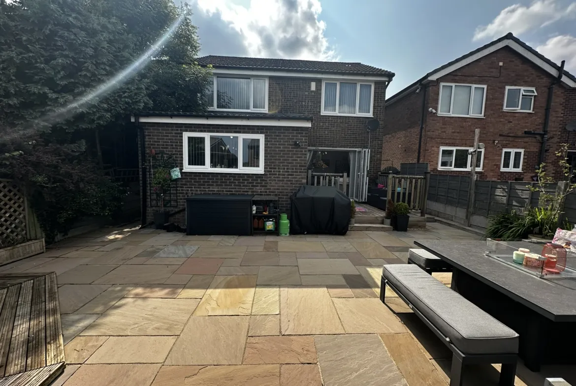 302 Brandlesholme Road, Bury, BL8 1ER | Auction Agent Land and Property Auction House UK