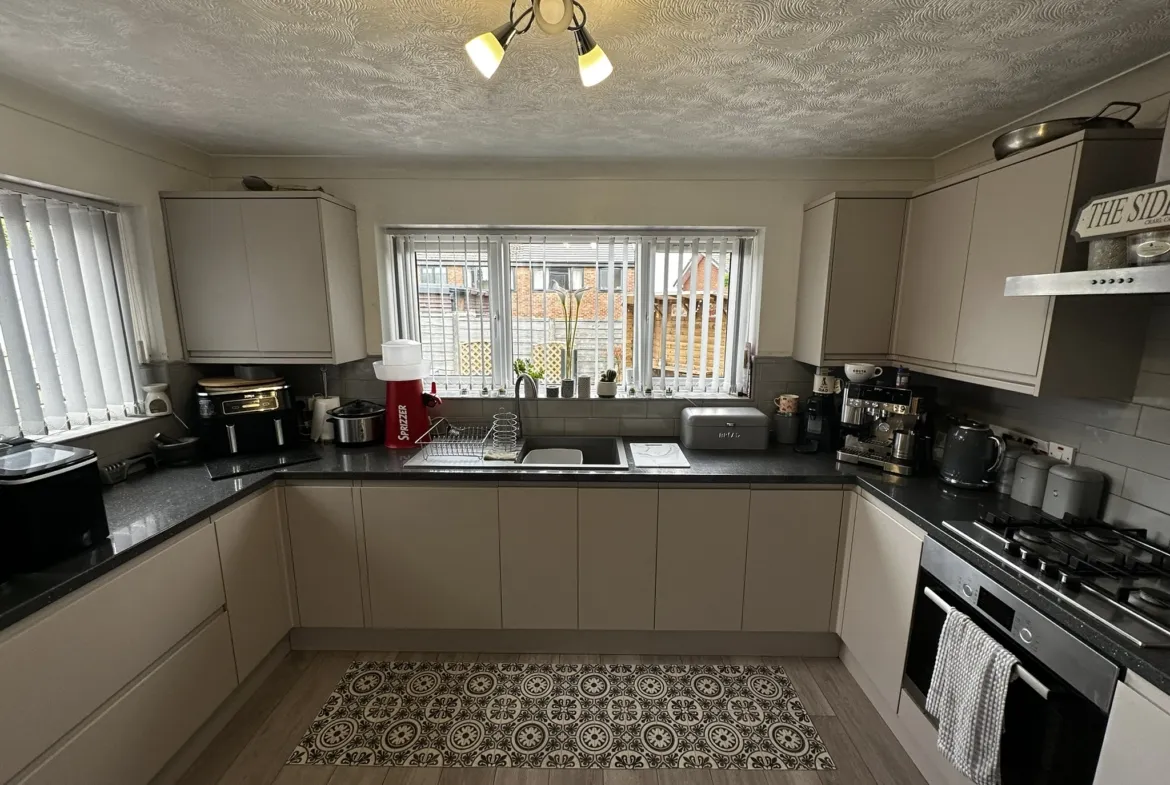 302 Brandlesholme Road, Bury, BL8 1ER | Auction Agent Land and Property Auction House UK
