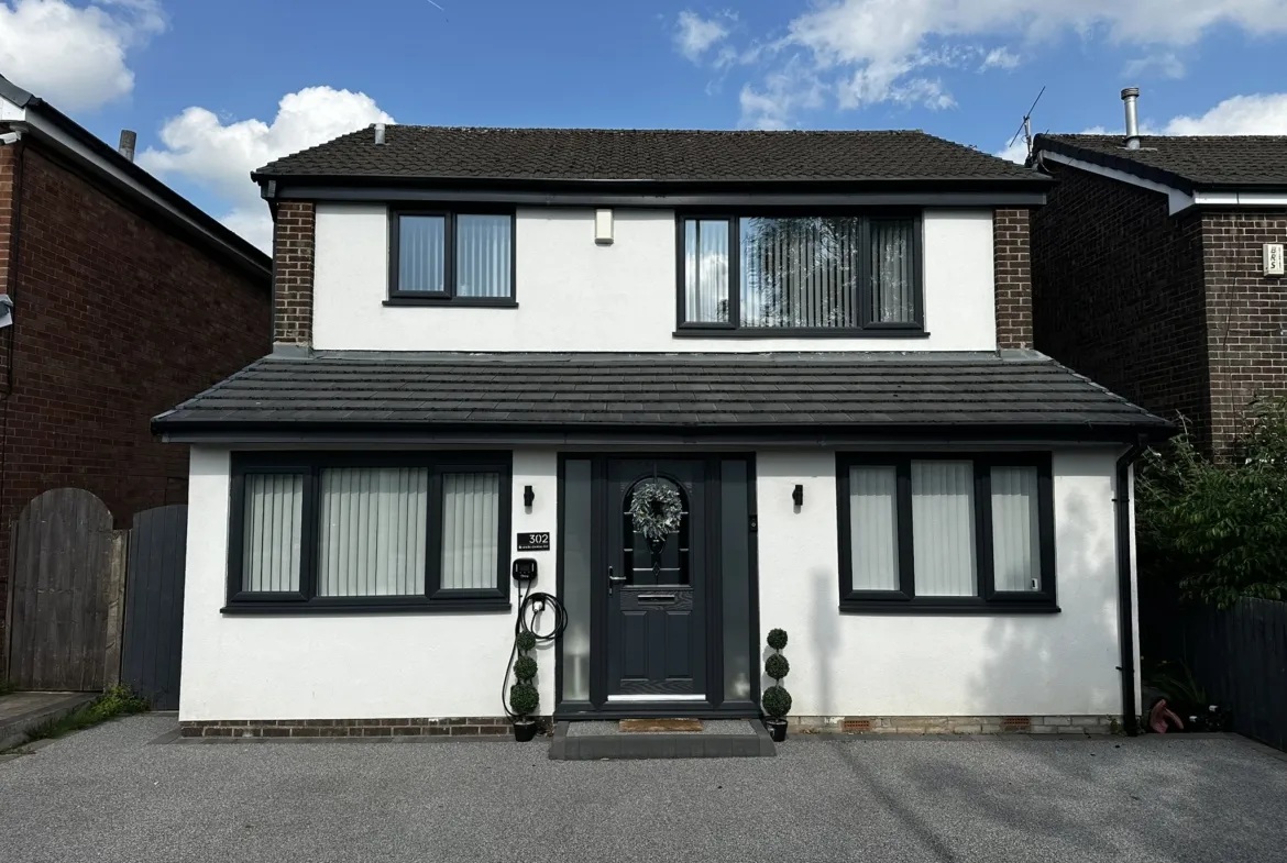 302 Brandlesholme Road, Bury, BL8 1ER | Auction Agent Land and Property Auction House UK