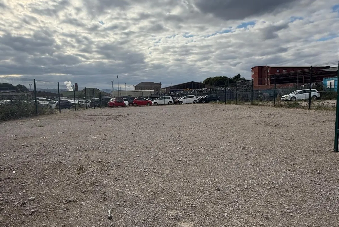 Monsal, Birksland Street,, Bradford BD3 9AX | Auction Agent Land and Property Auction House UK