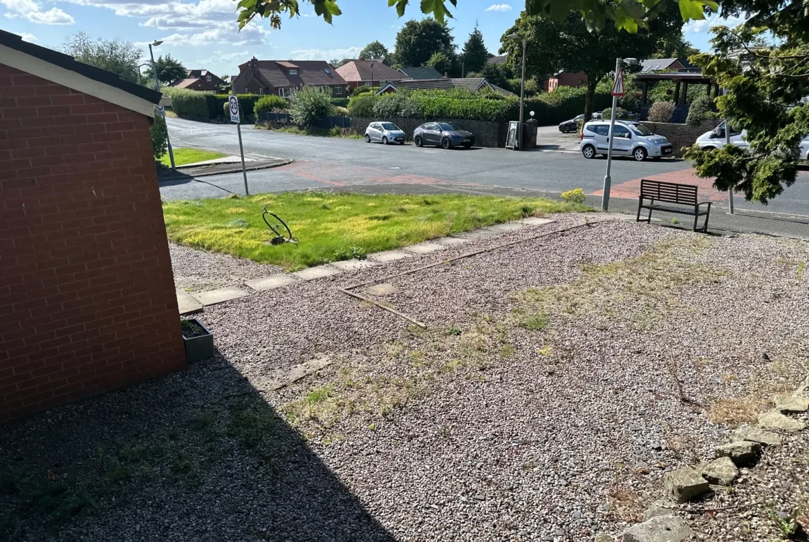 New Chapel Lane, Bolton, BL6 6QS | Auction Agent Land and Property Auction House UK