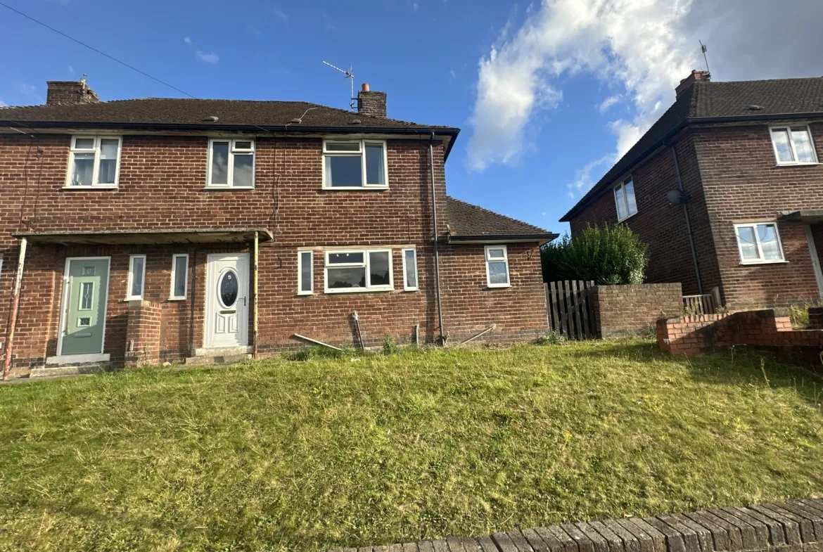 5 Coniston Road, Chesterfield S41 8JE | Auction Agent Land and Property Auction House UK