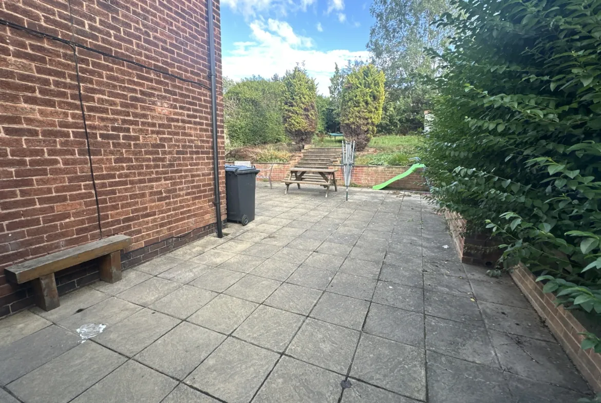 5 Coniston Road, Chesterfield S41 8JE | Auction Agent Land and Property Auction House UK