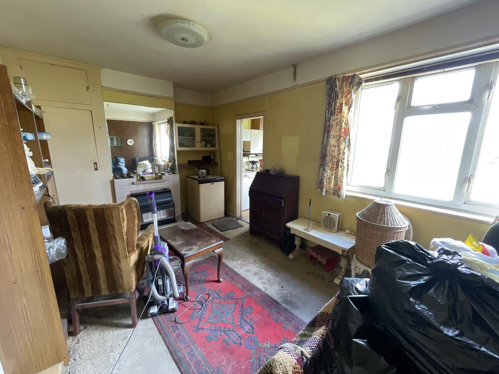 51 First Avenue, Walton on the Naze, Essex CO14 8JP