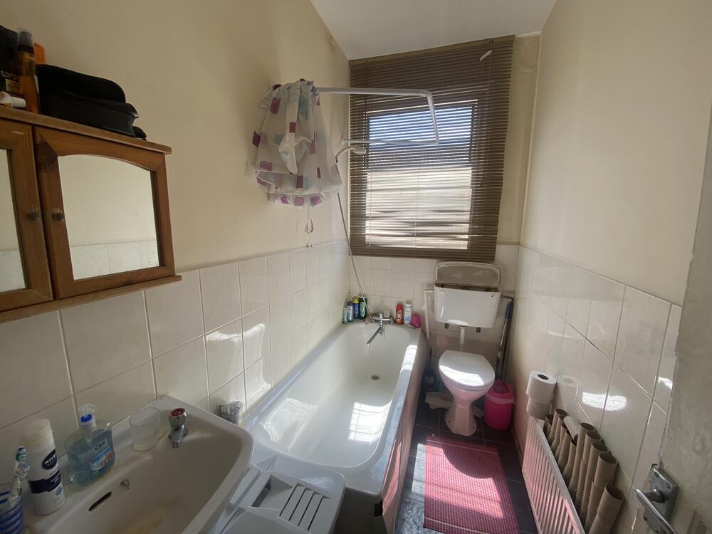 26 Chase Road, Southend-On-Sea, Essex SS1 2RE