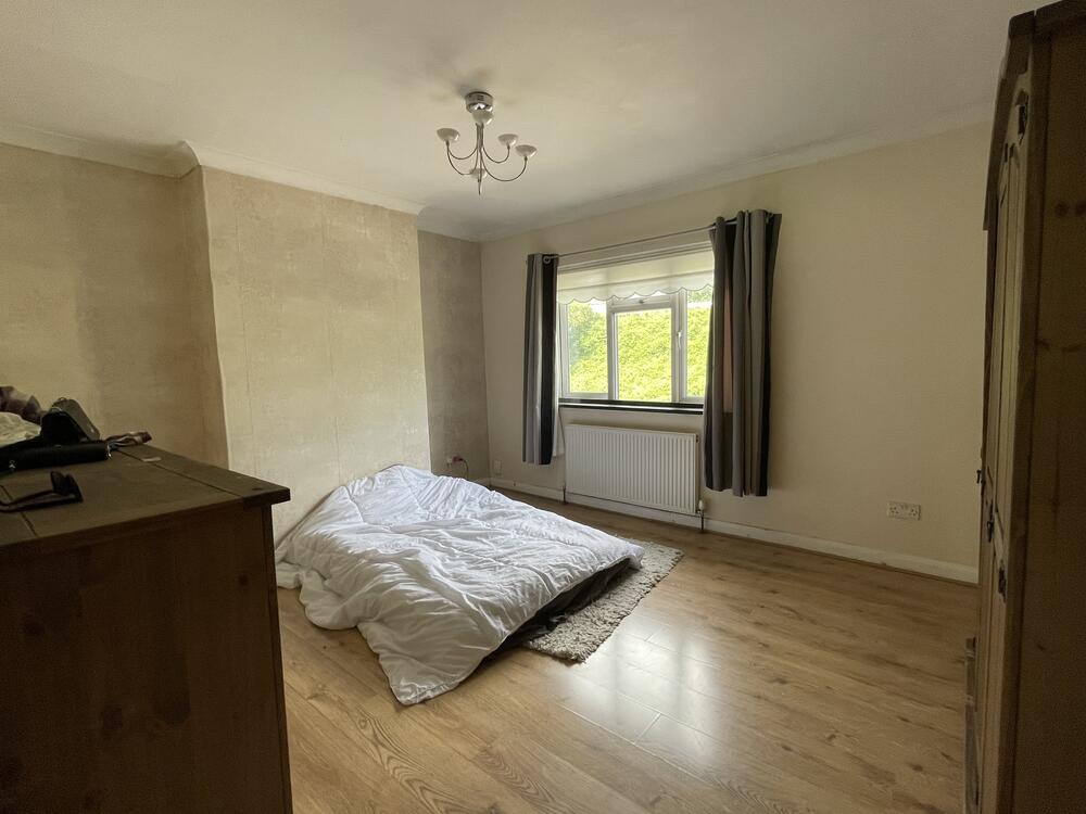 71 Cuxton Road, Rochester, Kent ME2 2BU