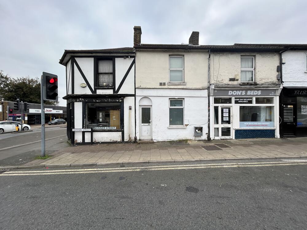 31, Skinner Street, Gillingham, Kent ME7 1HD