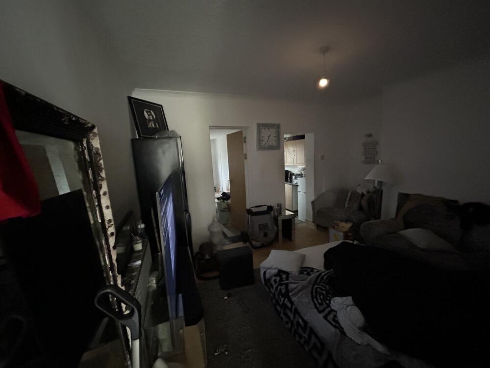 31, Skinner Street, Gillingham, Kent ME7 1HD