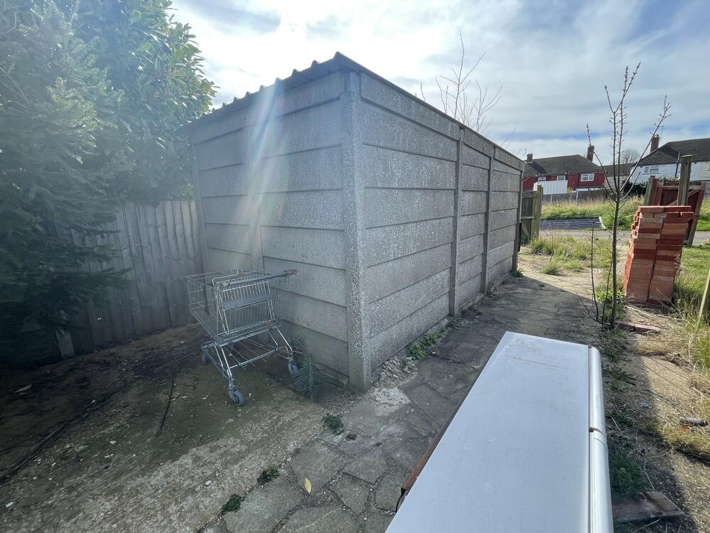 Land on the South Side of, 180 South Park Road, Maidstone, Kent ME15 7AJ