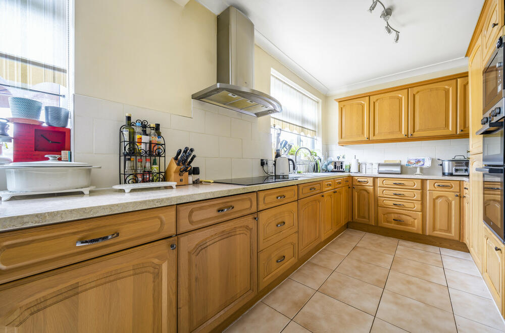 79, Marlborough Park Avenue, Sidcup, Kent DA15 9DY