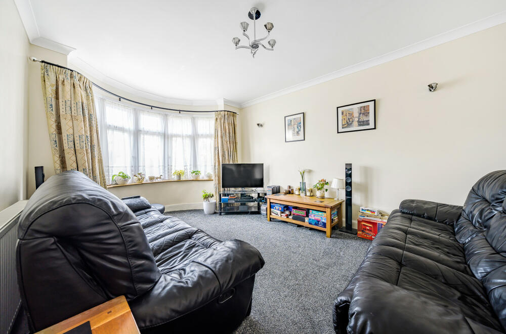79, Marlborough Park Avenue, Sidcup, Kent DA15 9DY