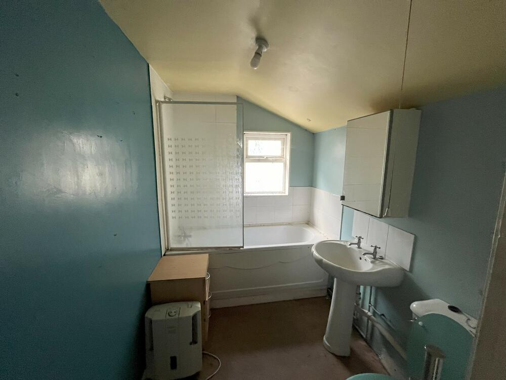 38, Widford Chase, Chelmsford, Essex CM2 8SZ
