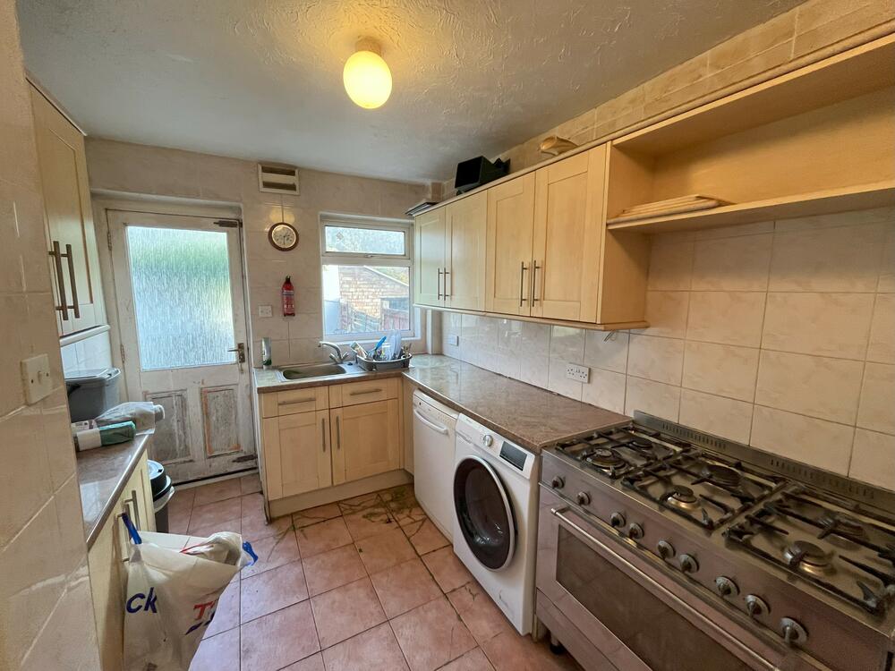 38, Widford Chase, Chelmsford, Essex CM2 8SZ