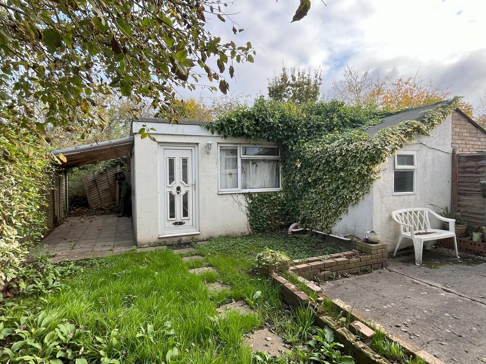 38, Widford Chase, Chelmsford, Essex CM2 8SZ