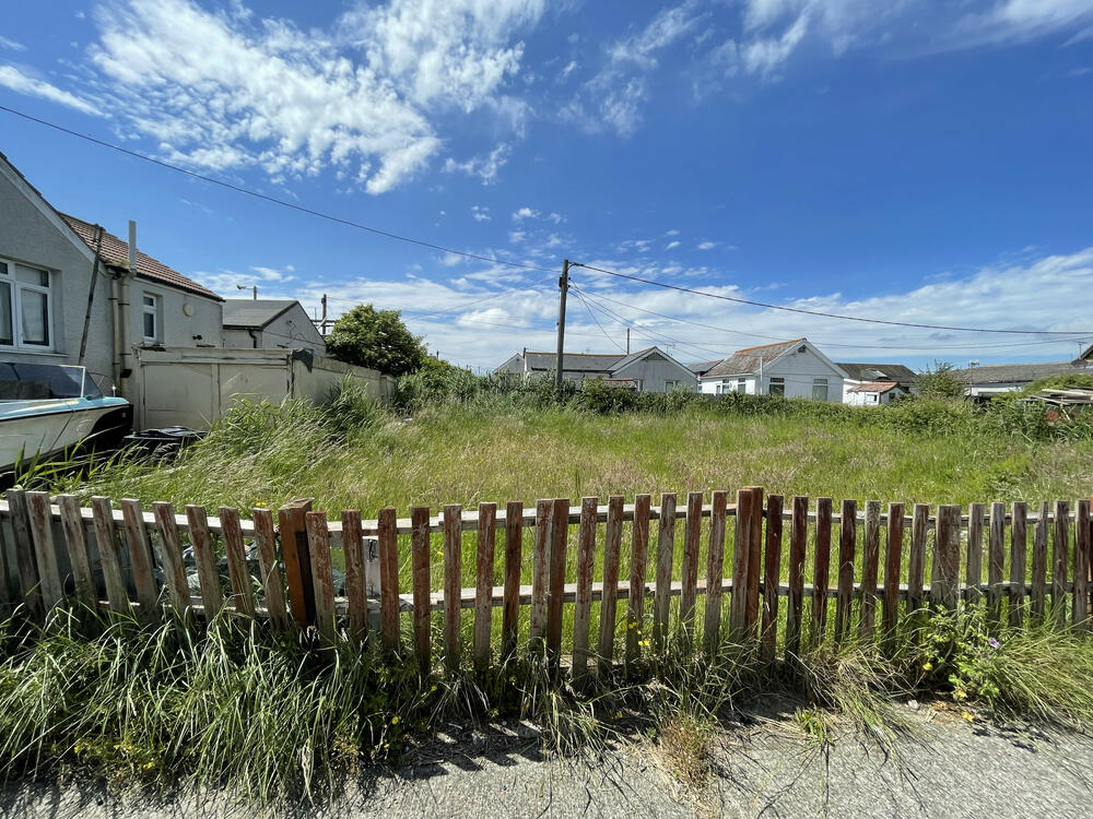 Land on the West Side of Talbot Avenue, Plots 1 & 3 Talbot Avenue, Jaywick, Clacton-On-Sea, Essex CO15 2JQ