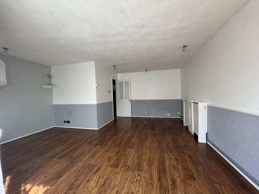 42, Belmont Park, Lewisham, London SE13 5DB