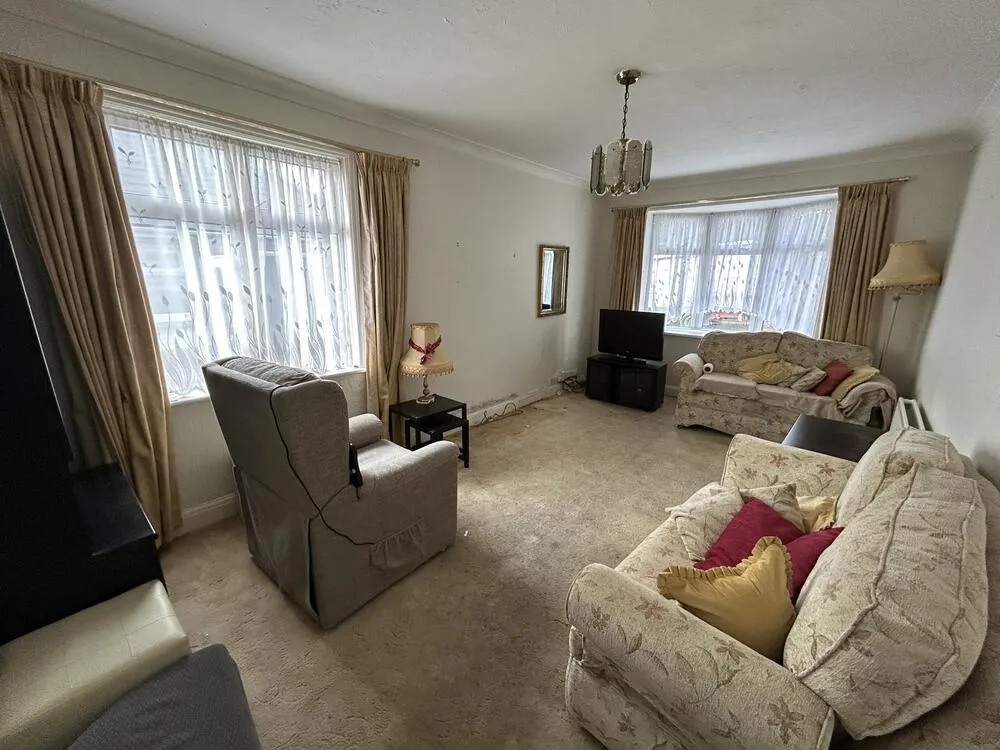 8 Upper Park Road, Brightlingsea, Colchester, Essex CO7 0JP