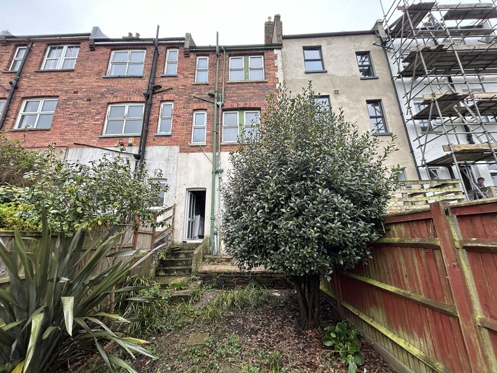 239 , Mount Pleasant Road, Hastings, East Sussex TN34 3SS