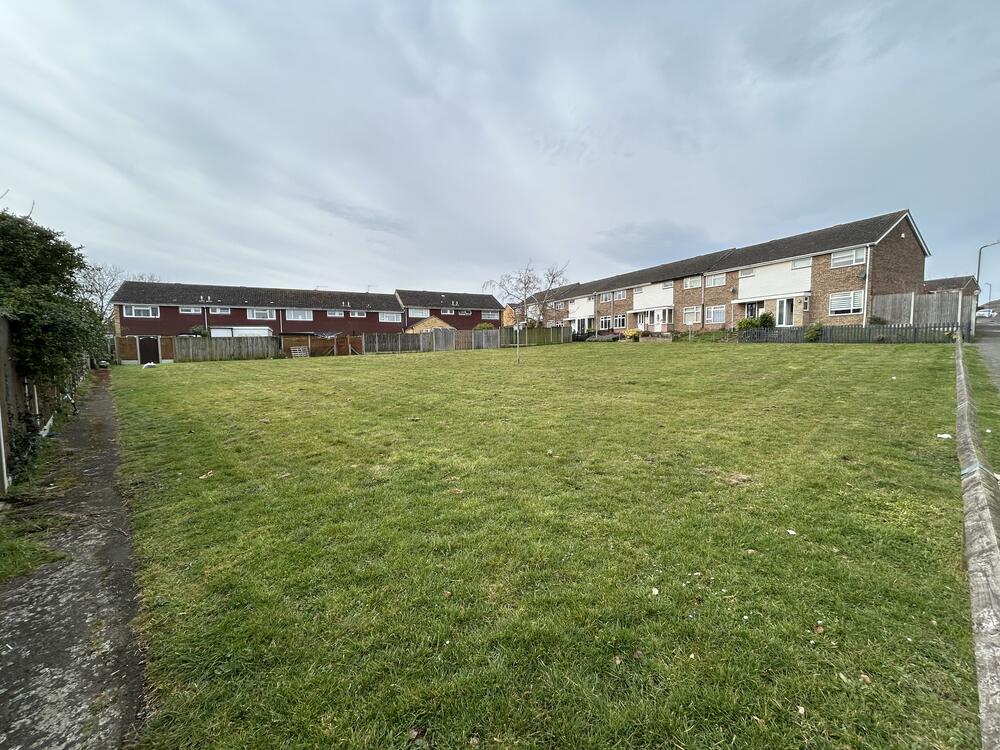 Land on Northside of, Alder Way, Swanley, Kent BR8 7XA