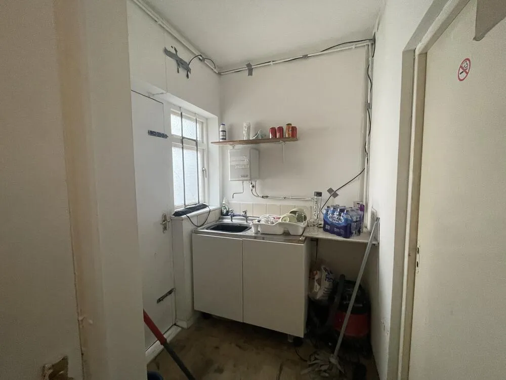 8 , Darnley Road, Gravesend, Kent DA11 0RU