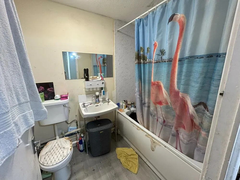 Flat 92, Marine Court, Centurion Way, Purfleet-On-Thames, Essex RM19 1ZX