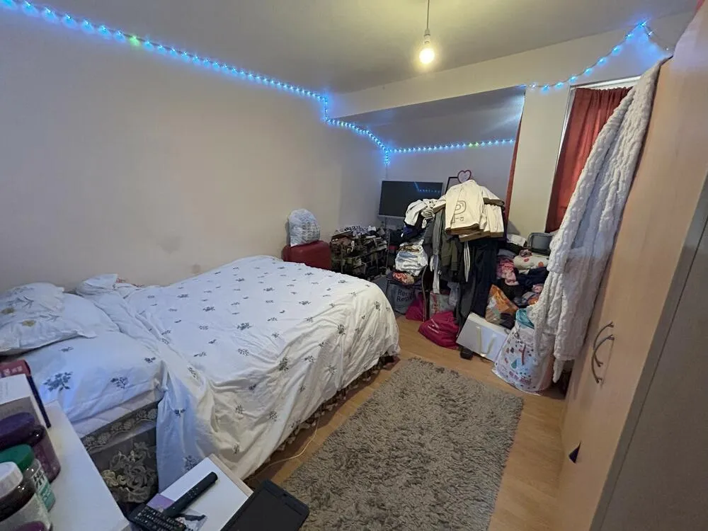 Flat 92, Marine Court, Centurion Way, Purfleet-On-Thames, Essex RM19 1ZX