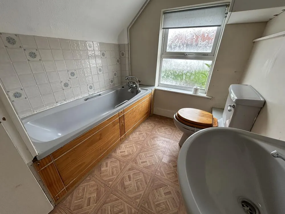 24, Castle Road, Clacton-On-Sea, Essex CO15 1JG