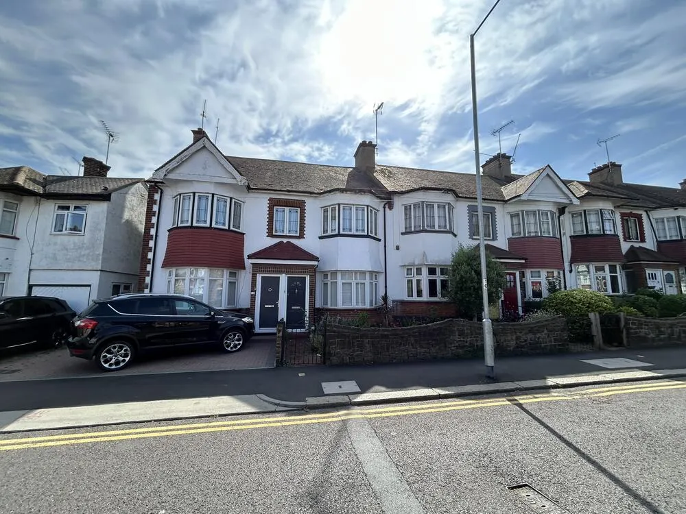 140, Elm Road, Leigh-On-Sea, Essex SS9 1SQ