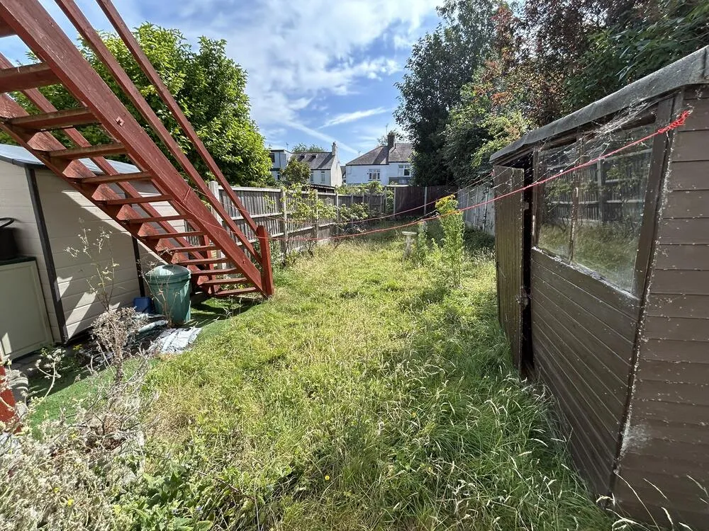 140, Elm Road, Leigh-On-Sea, Essex SS9 1SQ