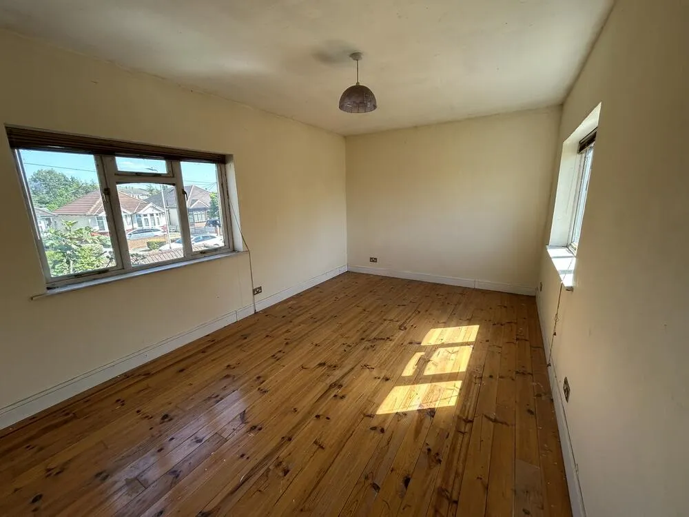 99, Stanley Road North, Rainham, Essex RM13 8BA