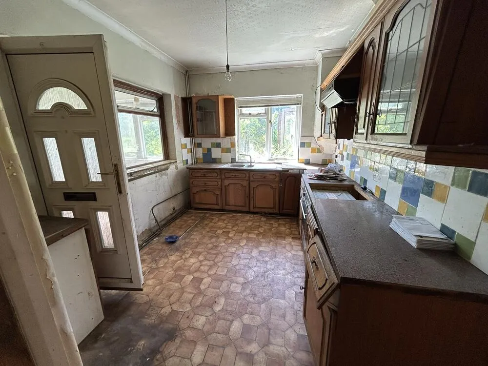 99, Stanley Road North, Rainham, Essex RM13 8BA